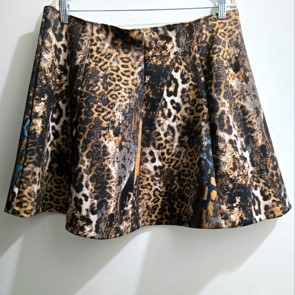 Abstract Leopard Print Mini Skater Skirt size XL - Picture 11 of 12
